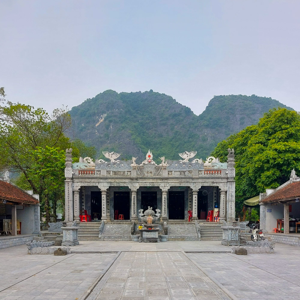 Thai Vi Temple, Ninh Binh