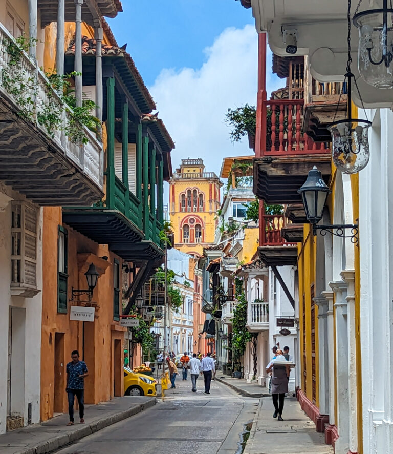cartagena self-guided walking tour
